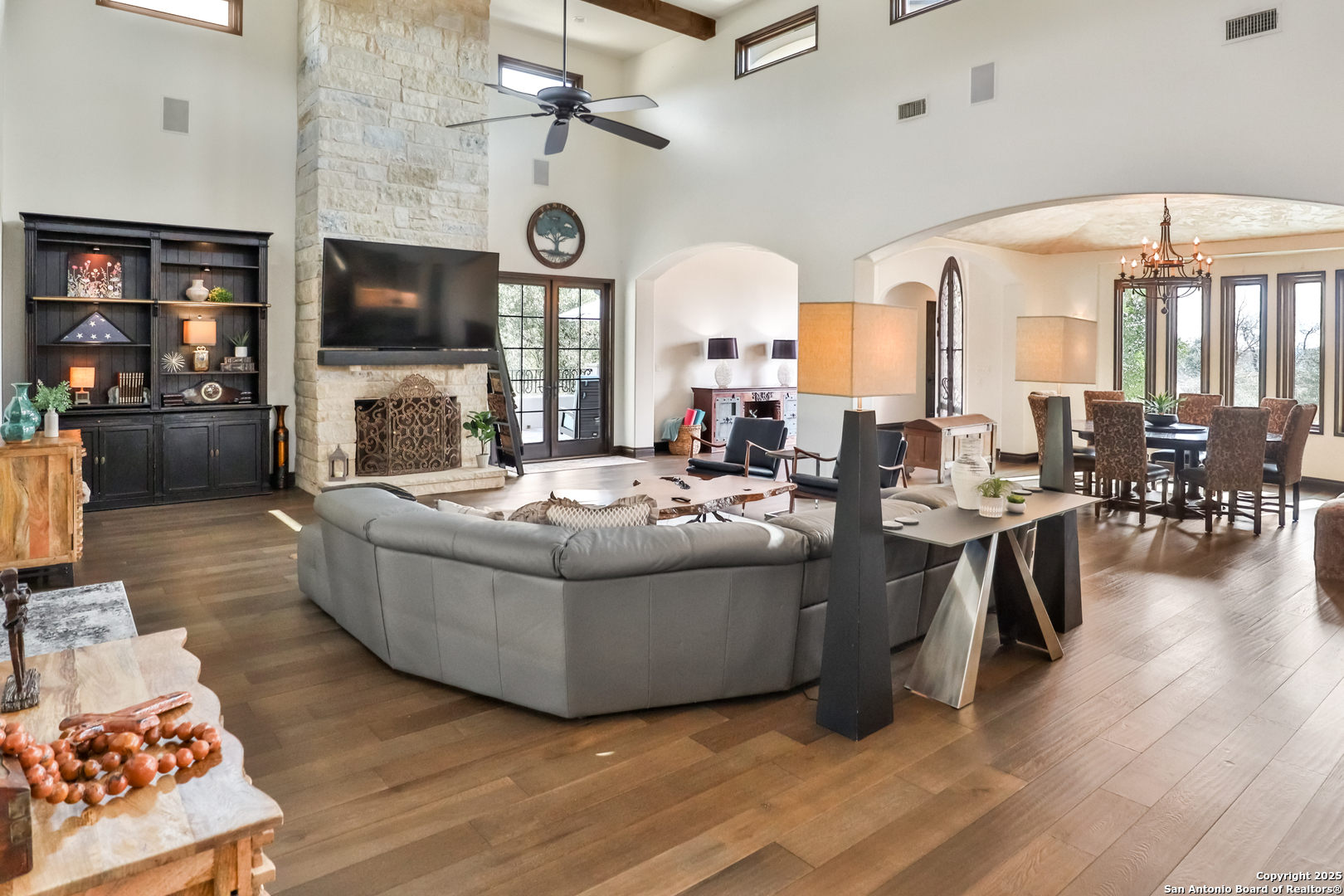 316 CLEAR LAKE DR, New Braunfels, TX 78132