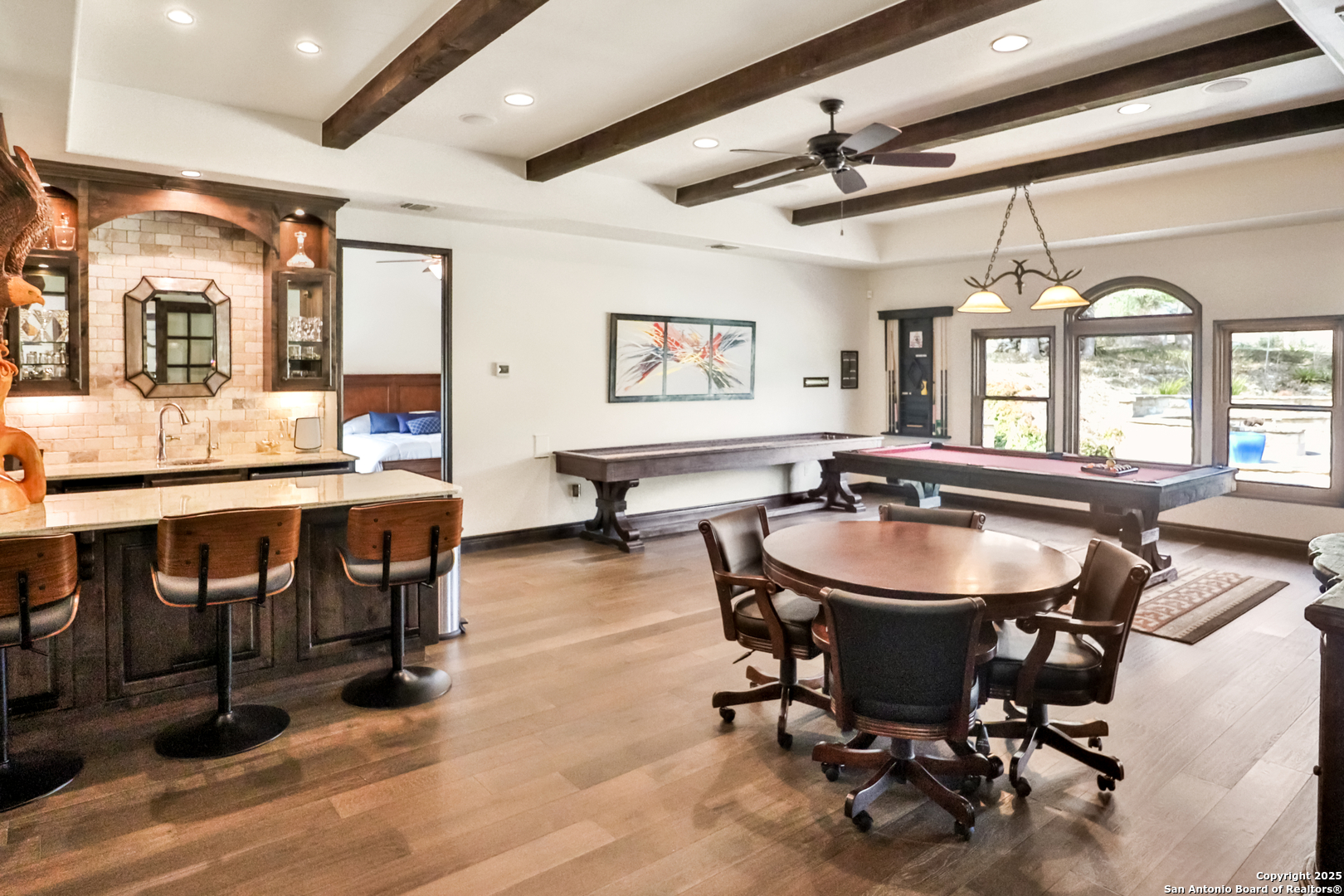 316 CLEAR LAKE DR, New Braunfels, TX 78132