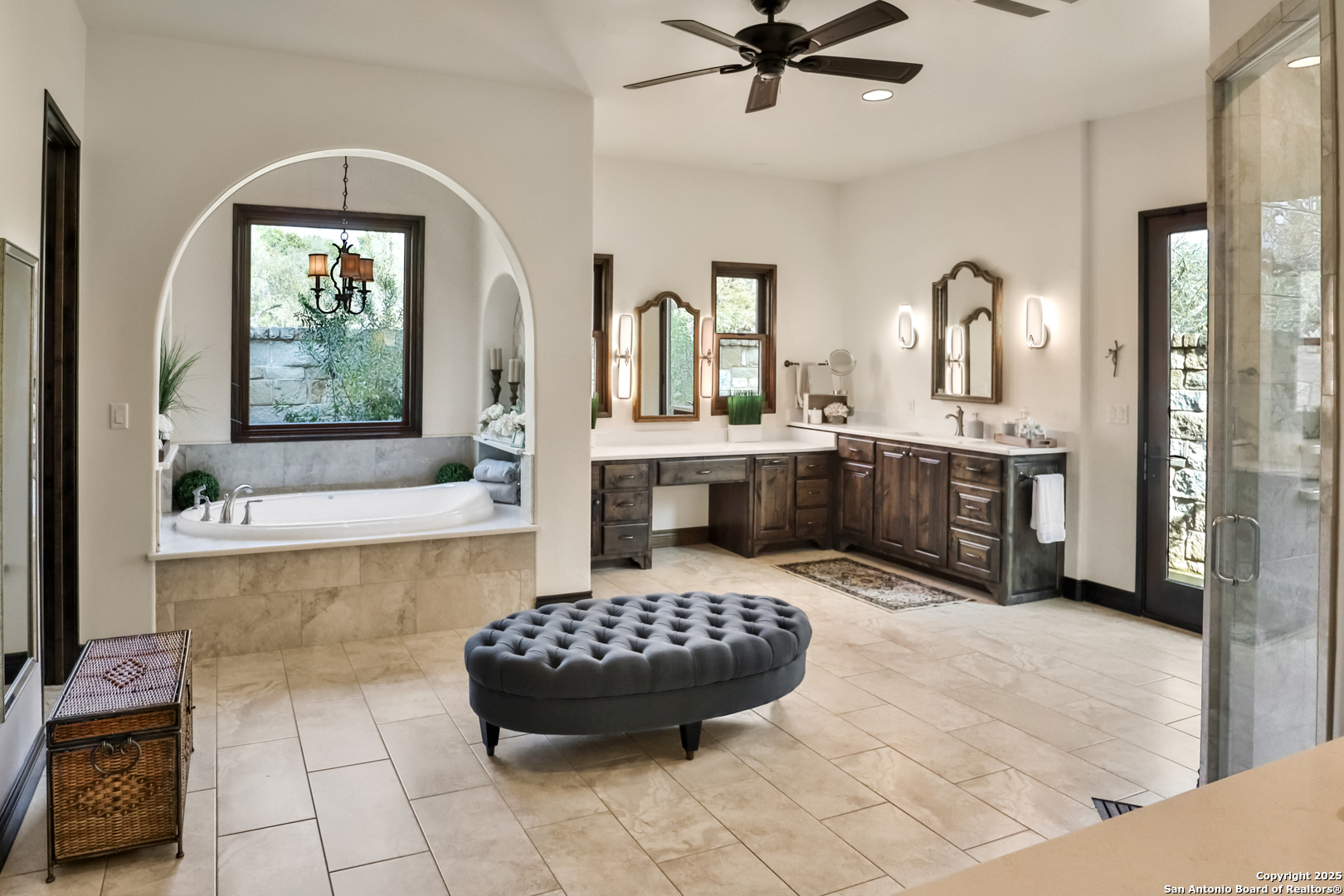 316 CLEAR LAKE DR, New Braunfels, TX 78132