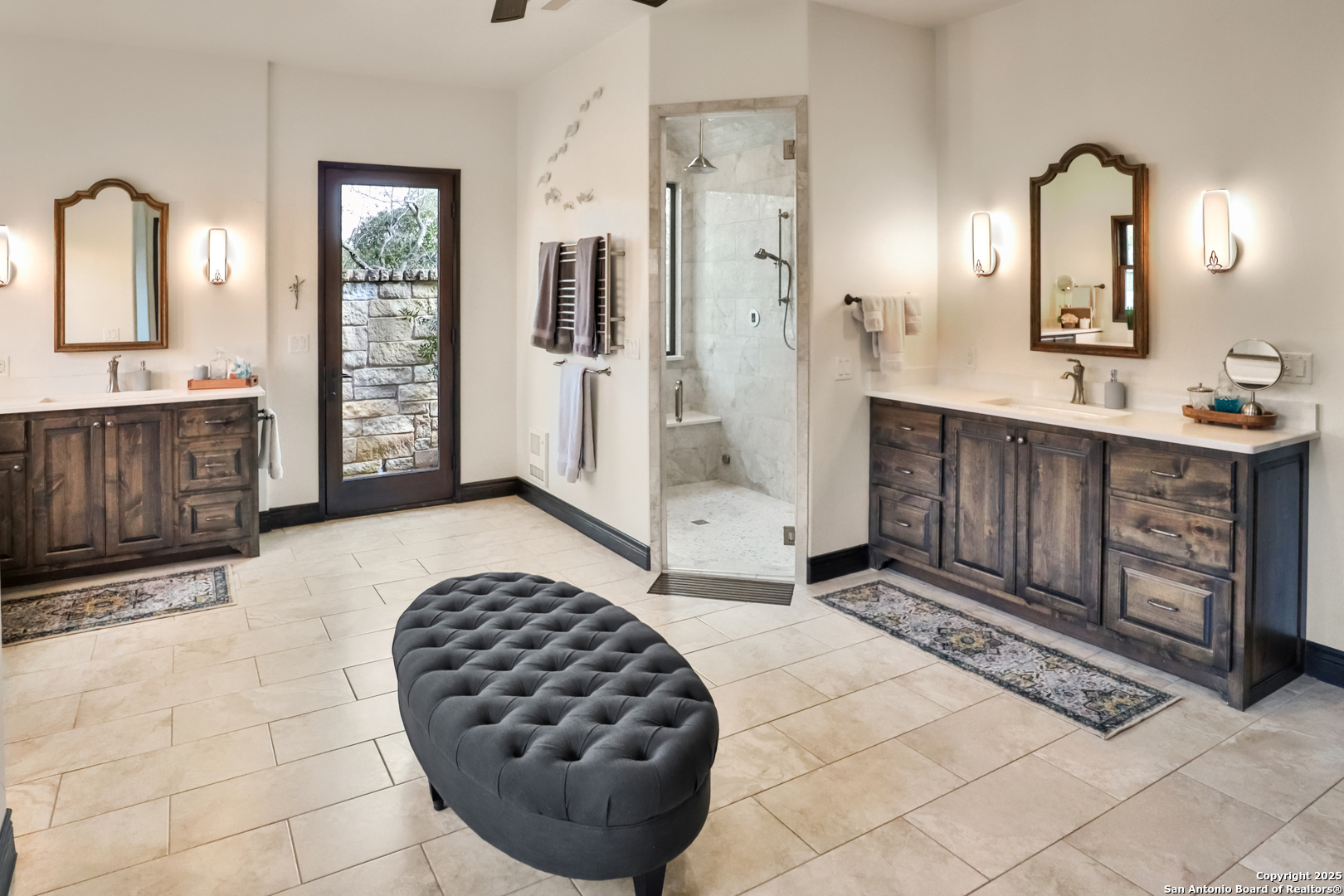 316 CLEAR LAKE DR, New Braunfels, TX 78132