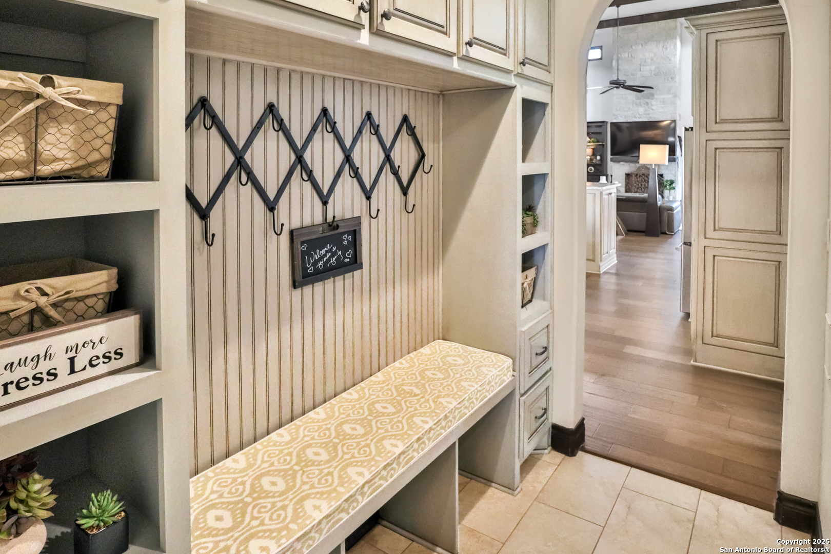 316 CLEAR LAKE DR, New Braunfels, TX 78132