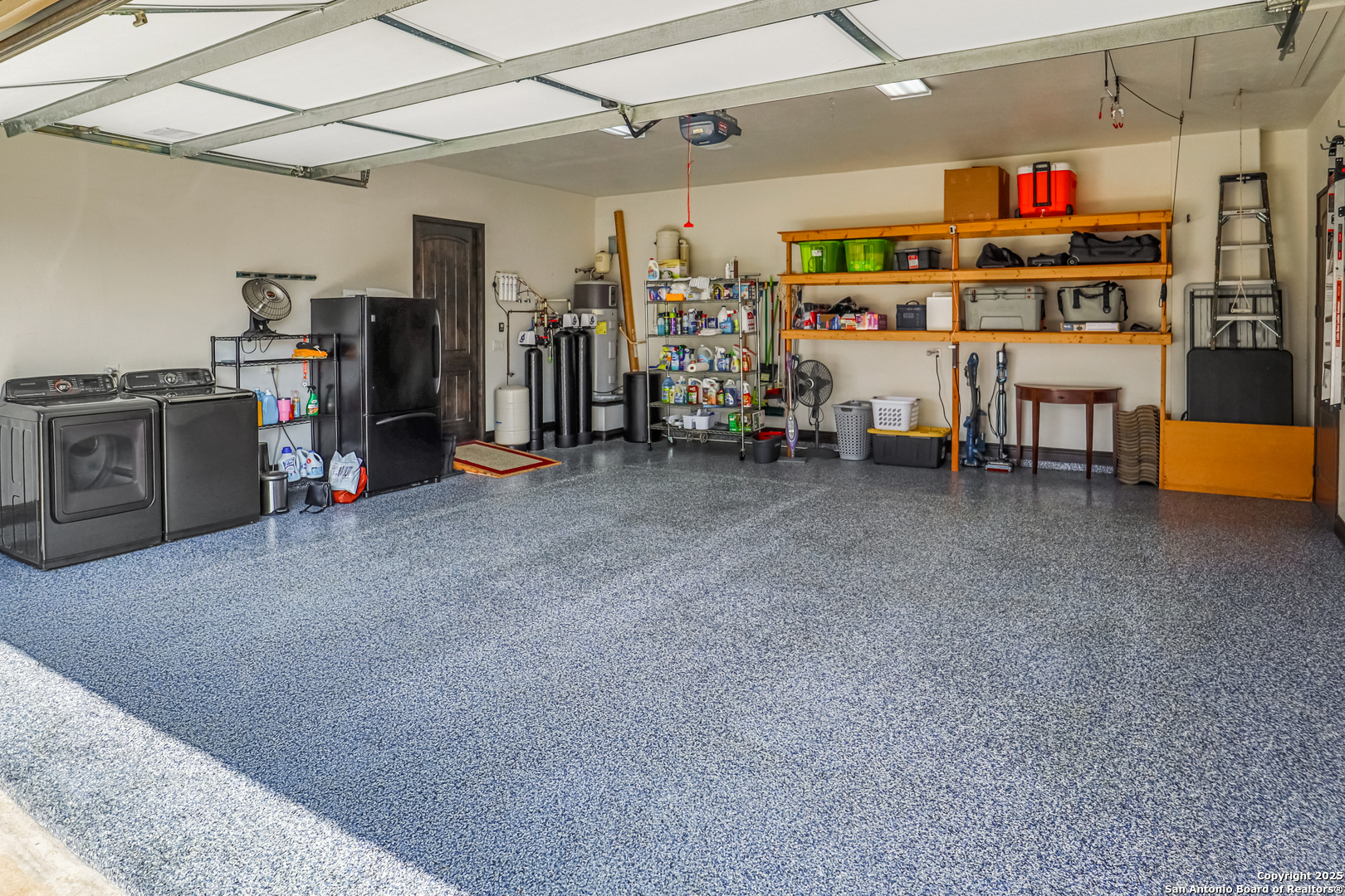 316 CLEAR LAKE DR, New Braunfels, TX 78132