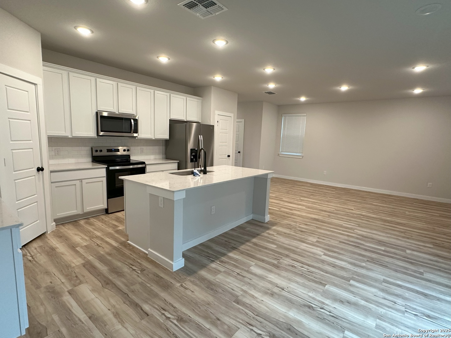 5935 Hausman Rd, #5, San Antonio, TX 78249