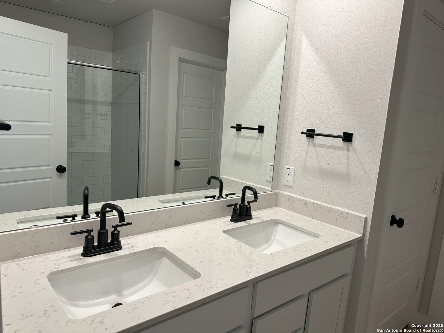 5935 Hausman Rd, #5, San Antonio, TX 78249