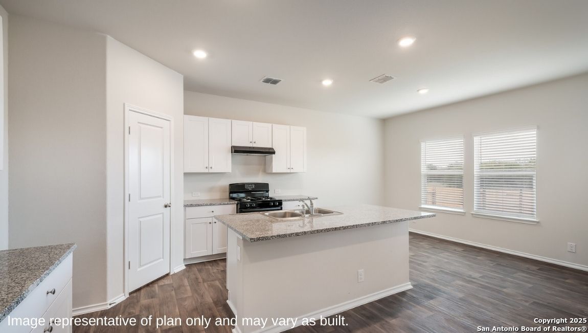 5027 Fannin Crane, San Antonio, TX 78245
