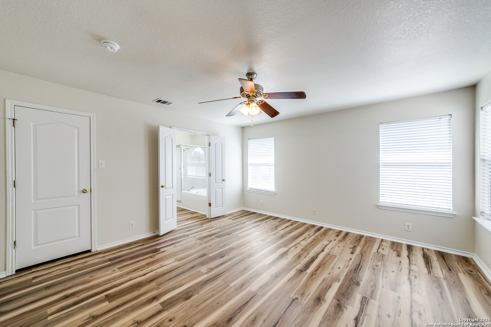 2434 Dove Crossing, New Braunfels, TX 78130
