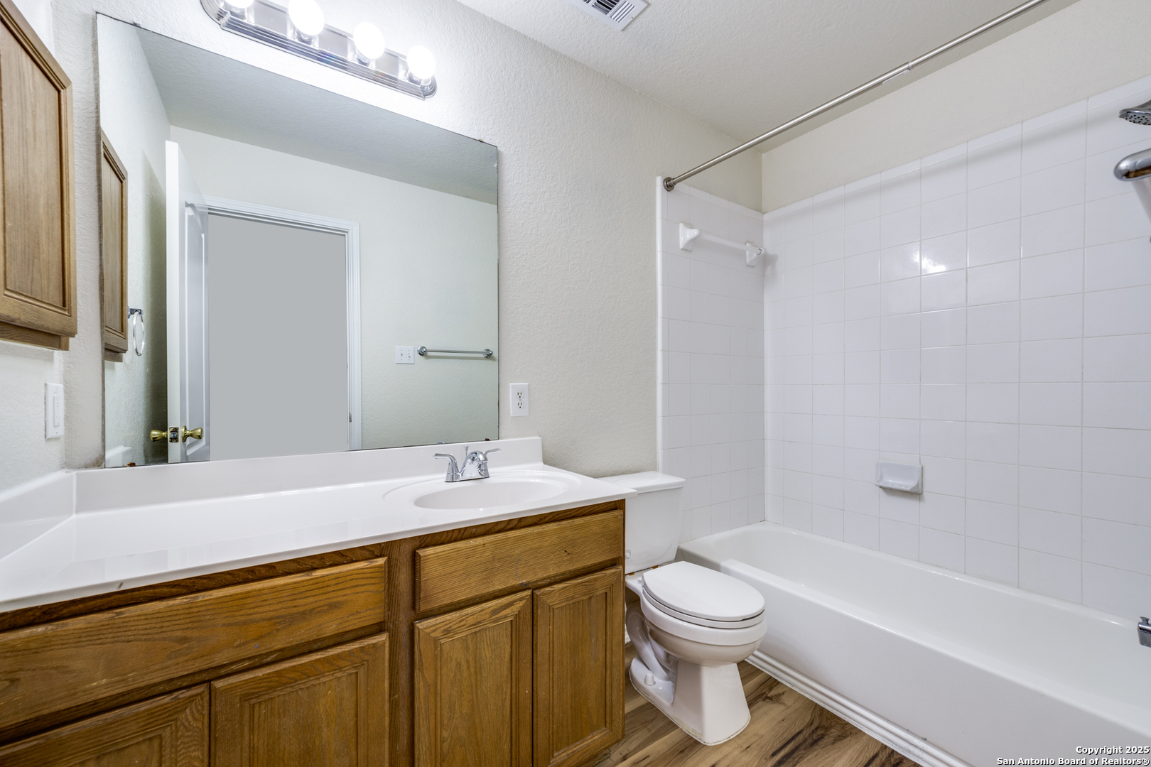 2434 Dove Crossing, New Braunfels, TX 78130