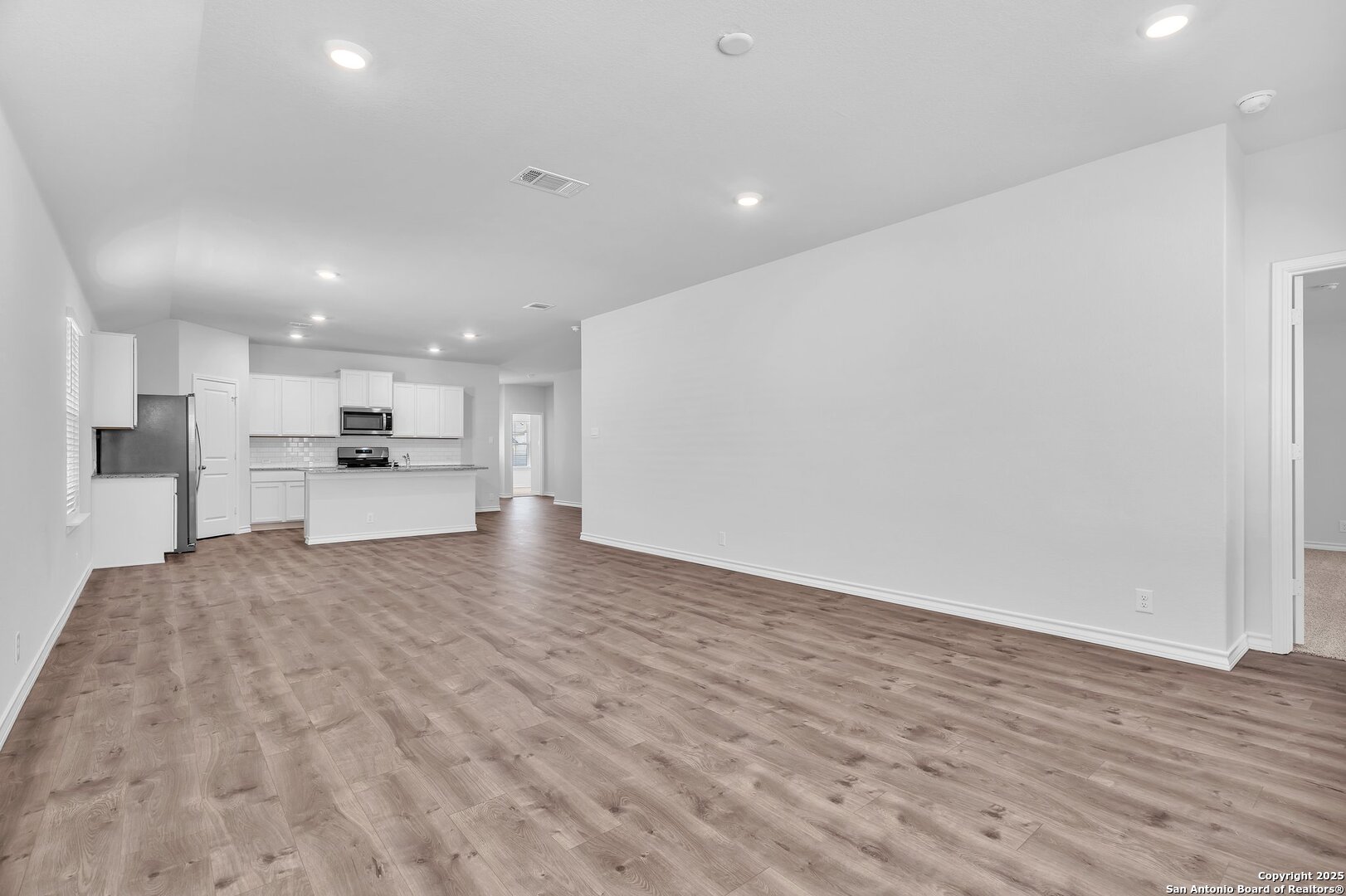 21231 Watercourse Way,San Antonio, TX 78266