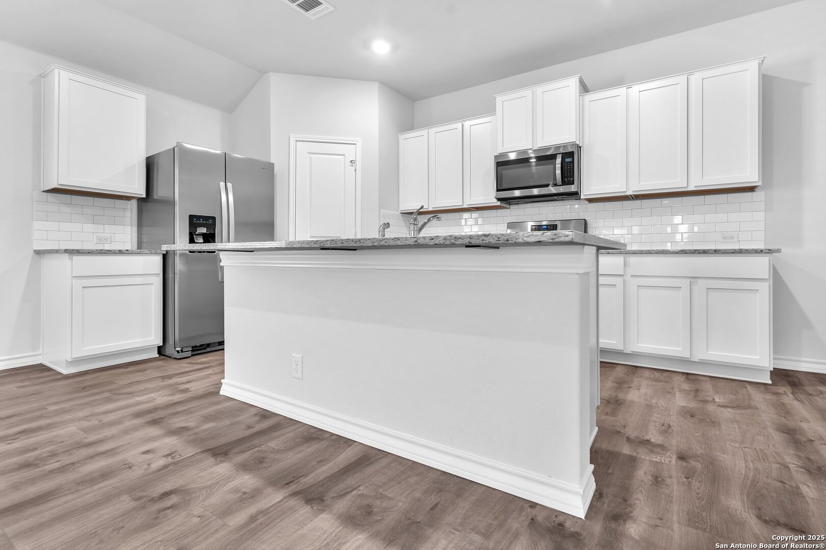 21231 Watercourse Way,San Antonio, TX 78266