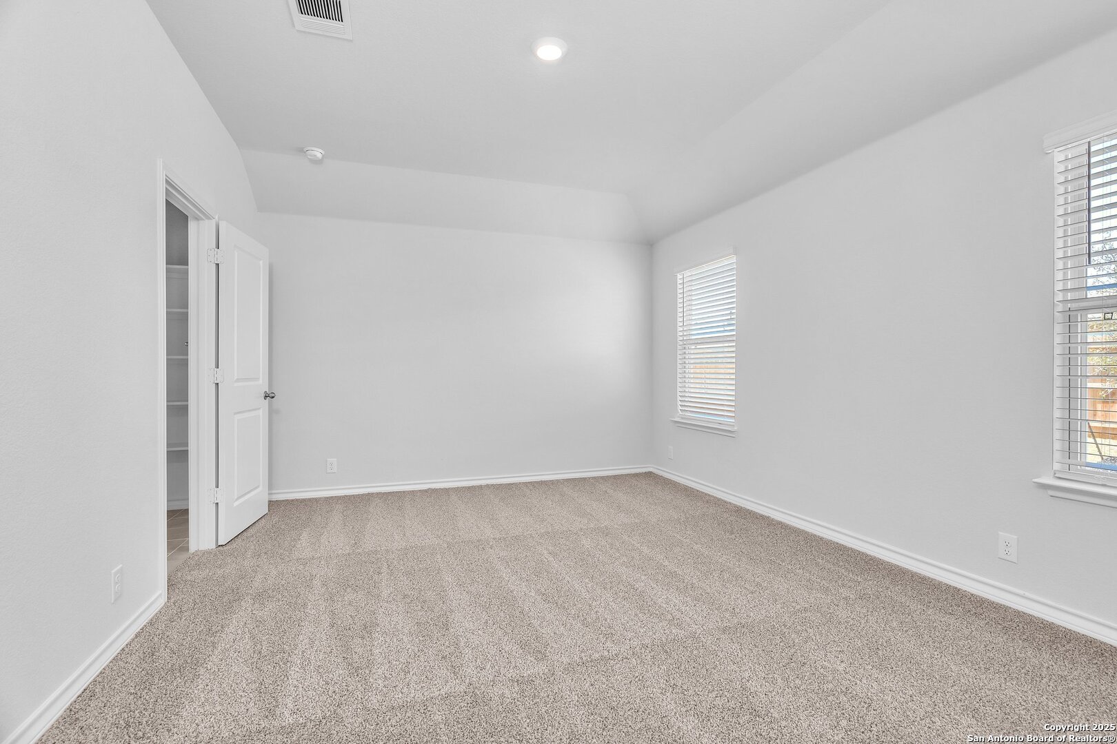 21231 Watercourse Way,San Antonio, TX 78266