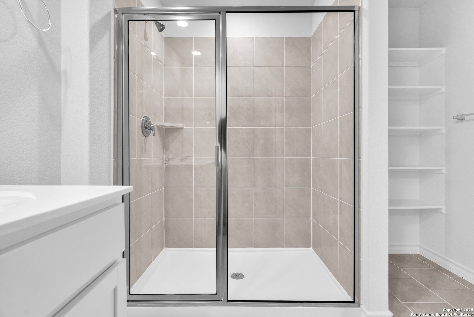 21231 Watercourse Way,San Antonio, TX 78266