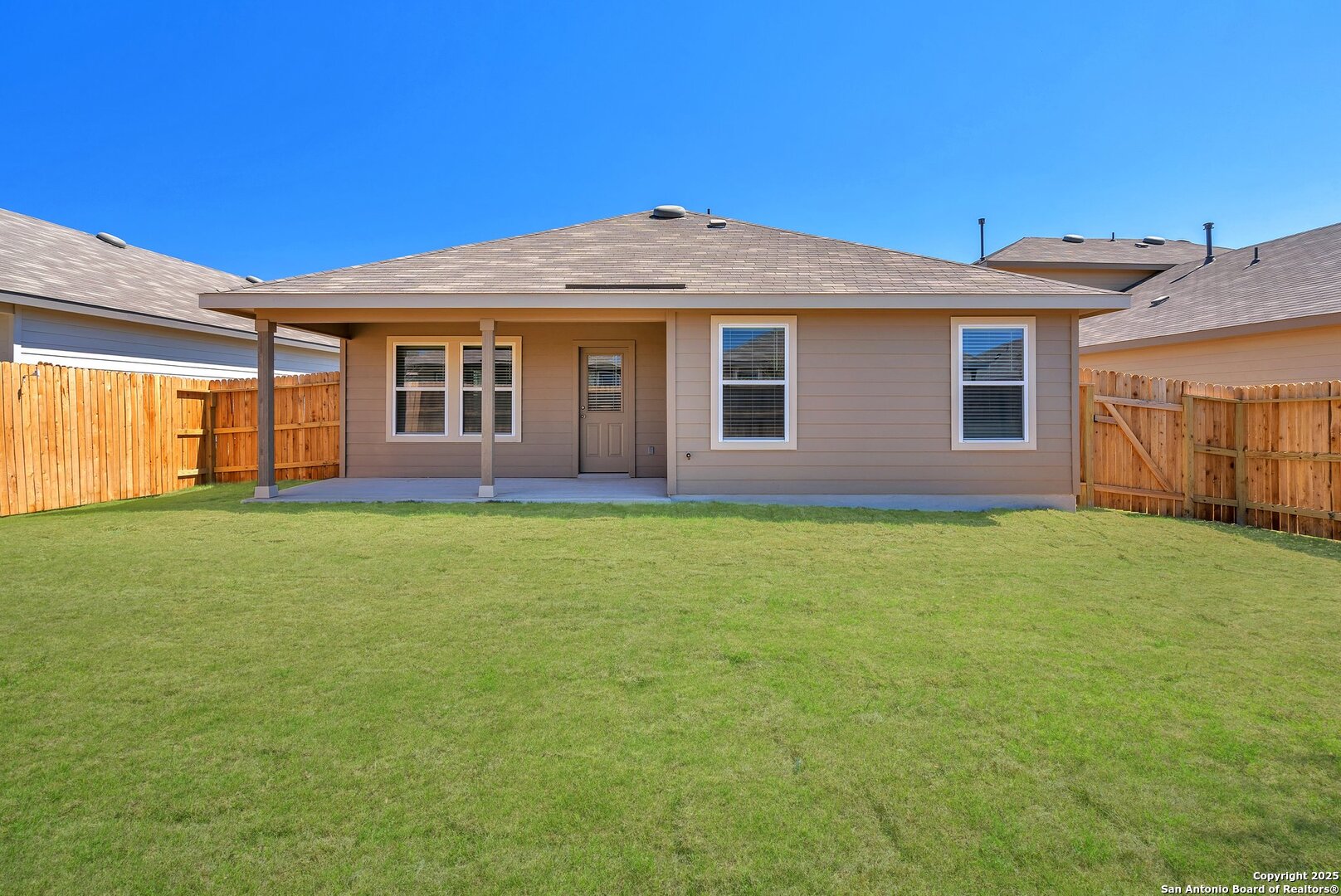 21231 Watercourse Way,San Antonio, TX 78266