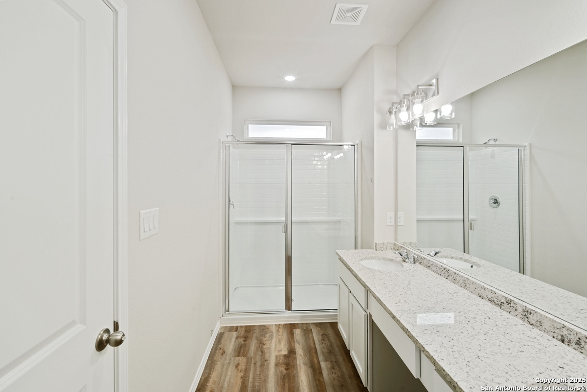 9193 DIETZ ELKHORN RD, #34, Boerne, TX 78015