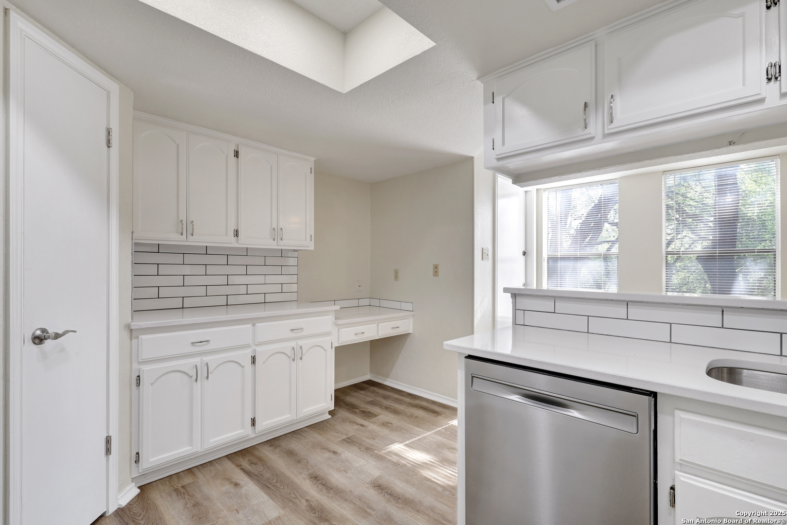 9326 Whisper PT, San Antonio, TX 78240