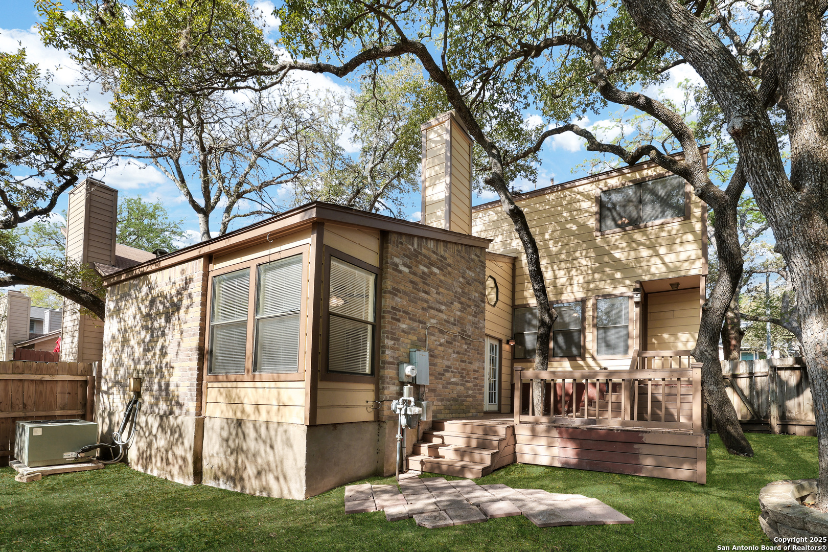 9326 Whisper PT, San Antonio, TX 78240