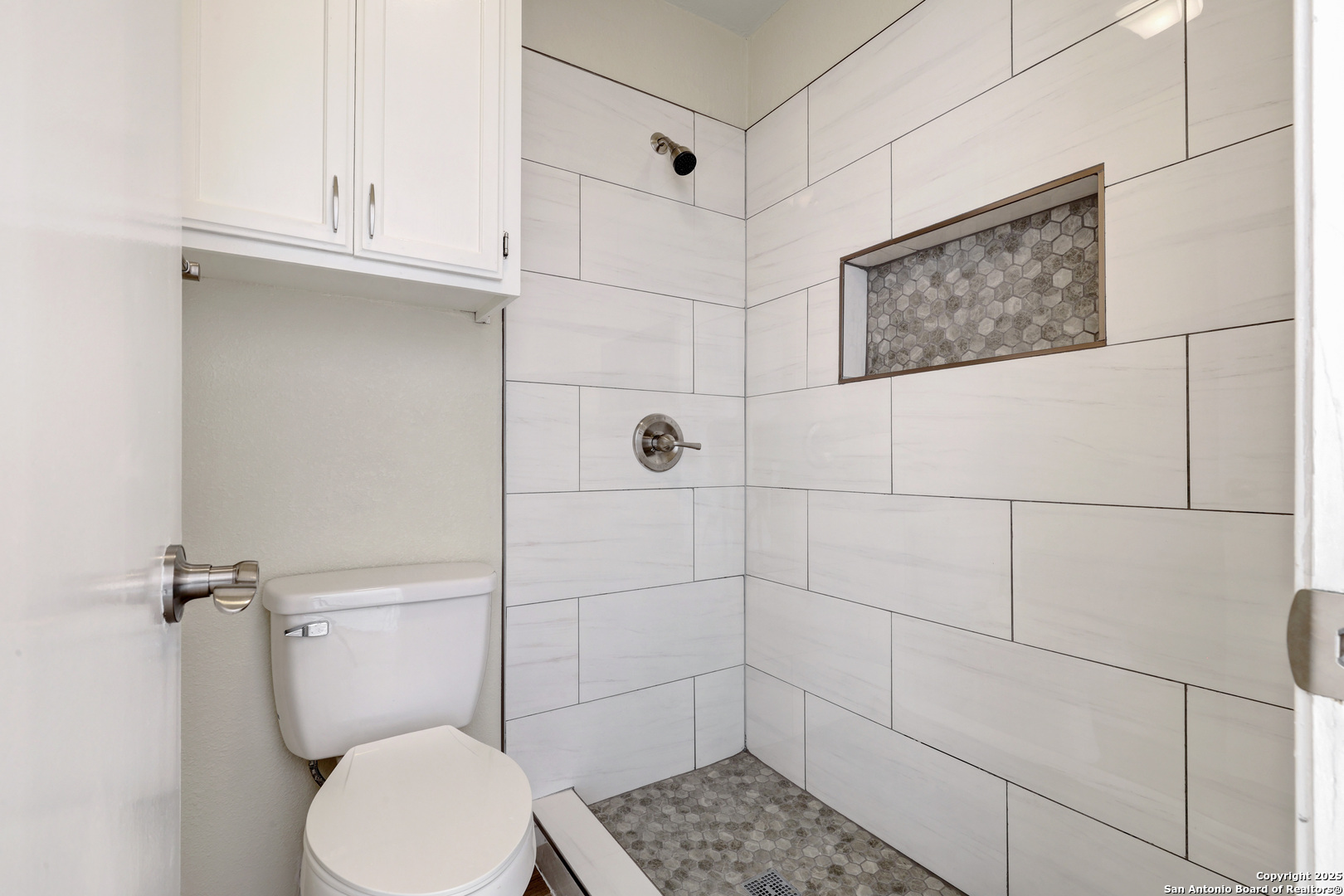 9326 Whisper PT, San Antonio, TX 78240