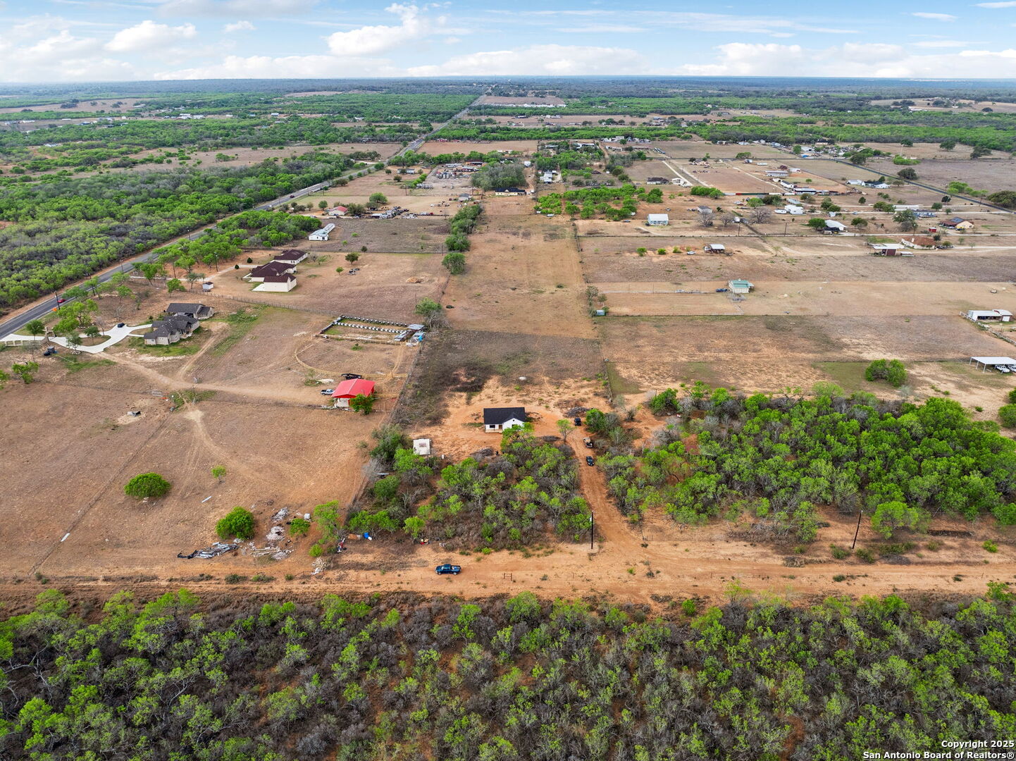 20922 KINNEY RD, Somerset, TX 78069