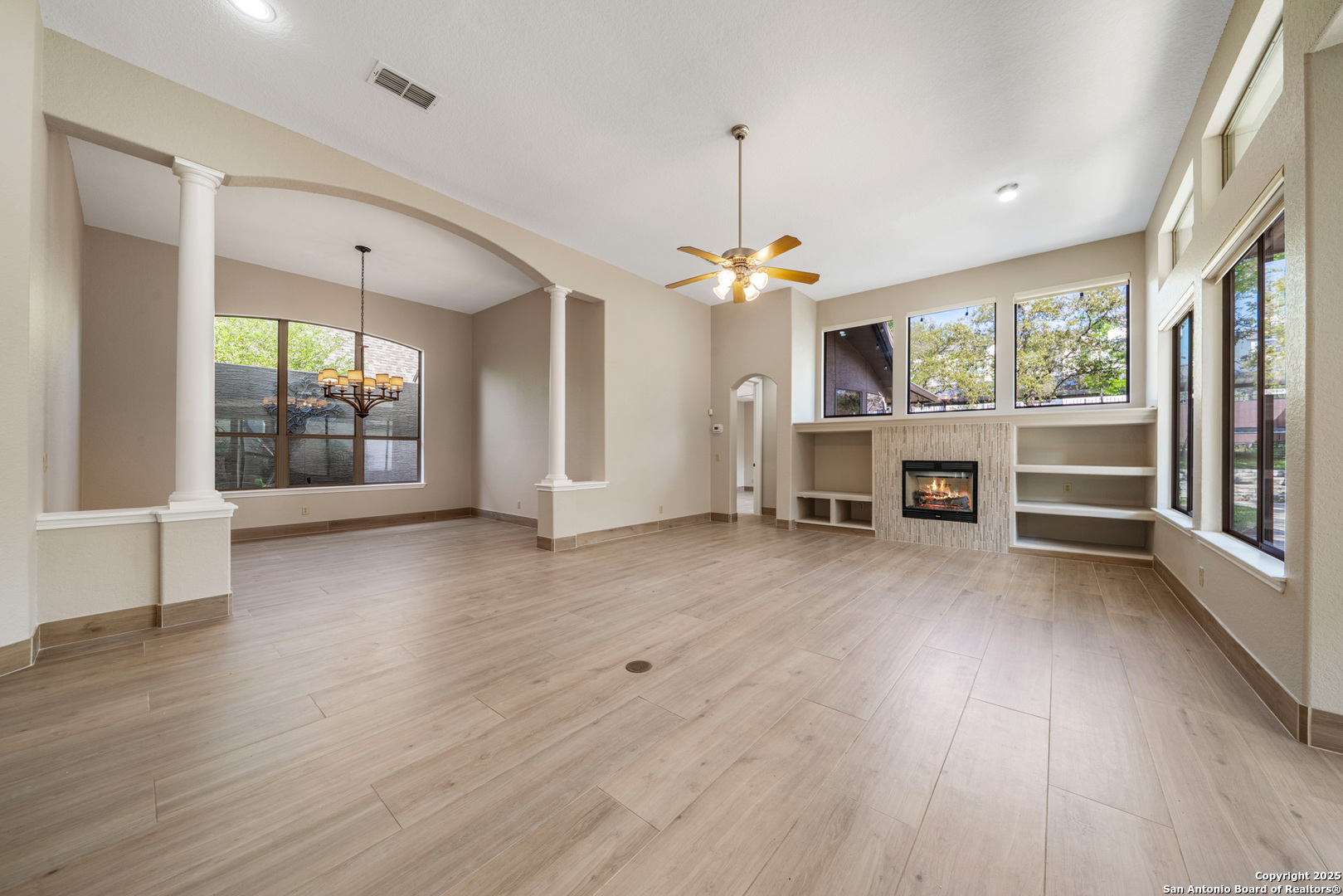 23007 Osprey Rdg, San Antonio, TX 78260