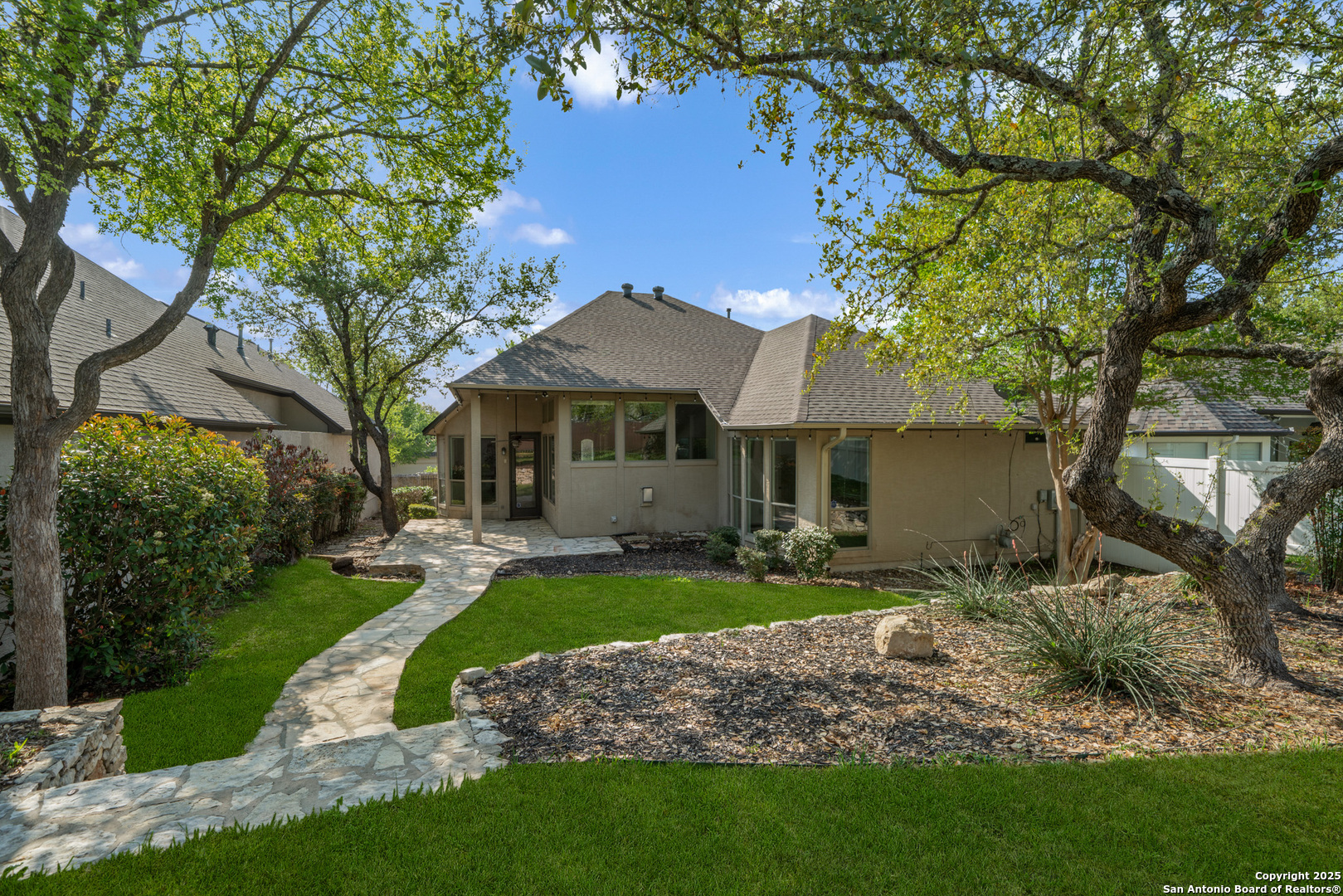 23007 Osprey Rdg, San Antonio, TX 78260
