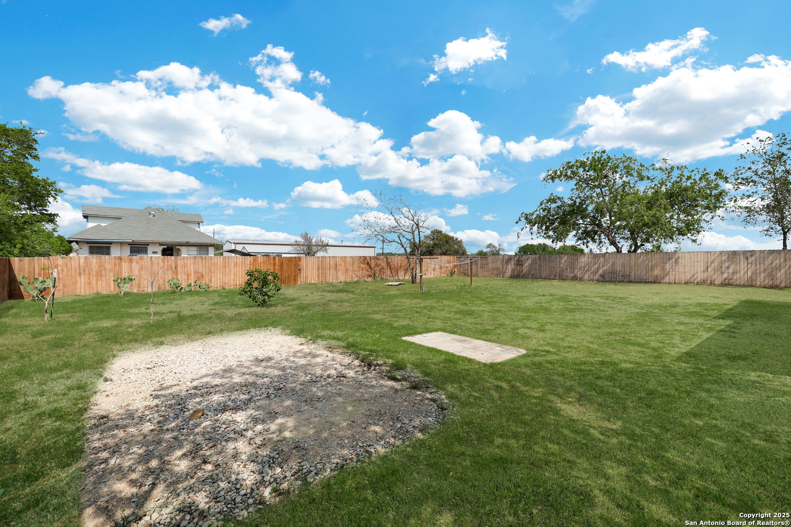 Yard/Garden