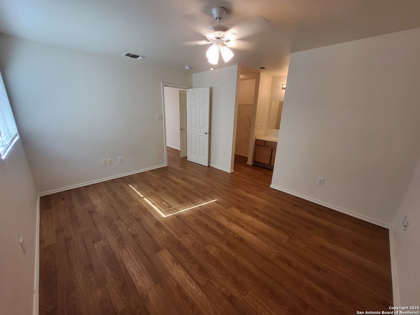 3865 Maverick Creek Rd, San Antonio, TX 78247