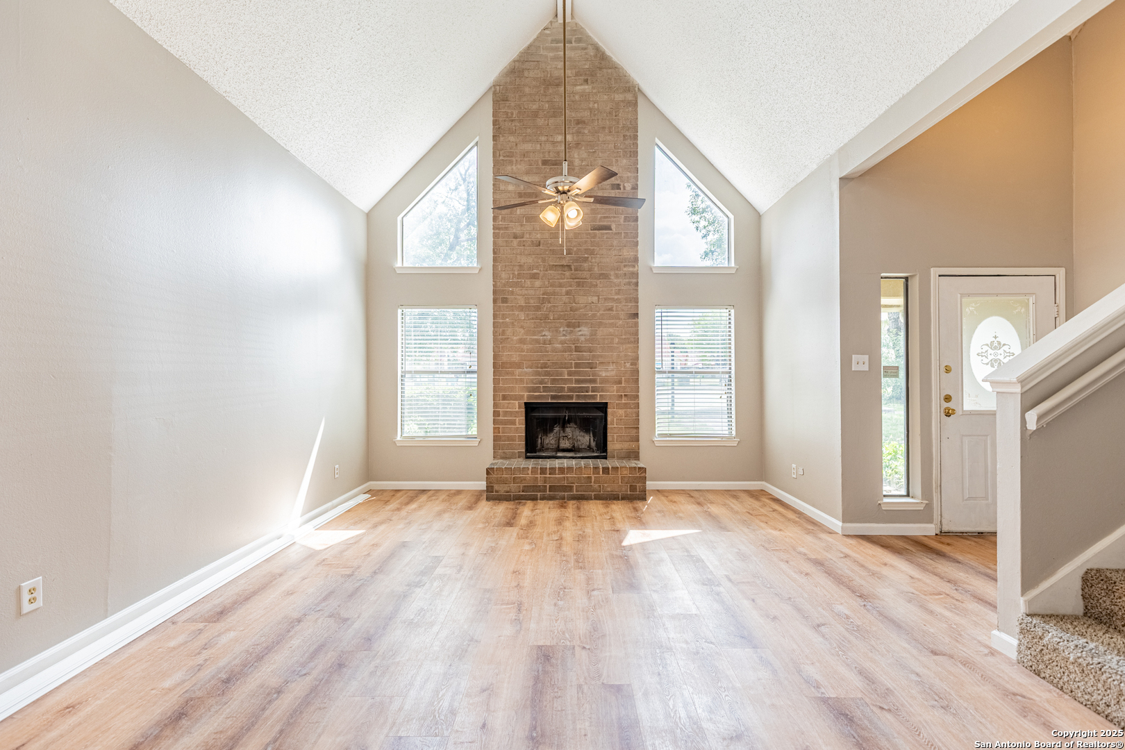 6307 WINDSOR CASTLE, #1, San Antonio, TX 78218