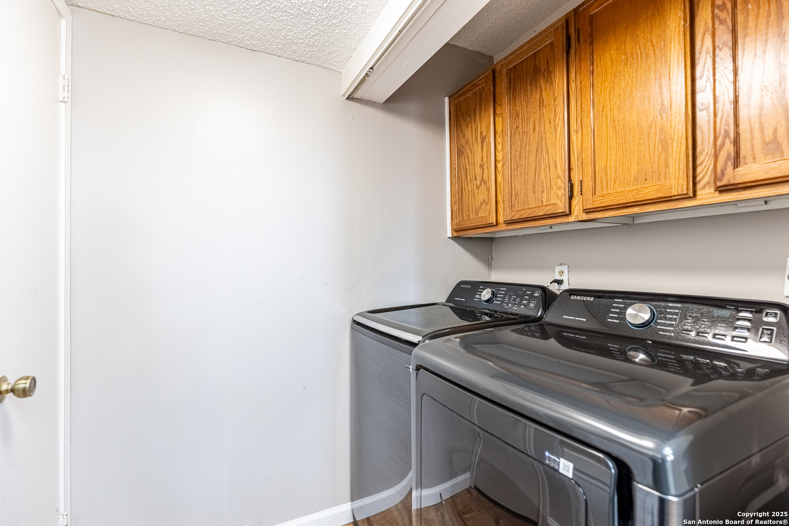 6307 WINDSOR CASTLE, #1, San Antonio, TX 78218