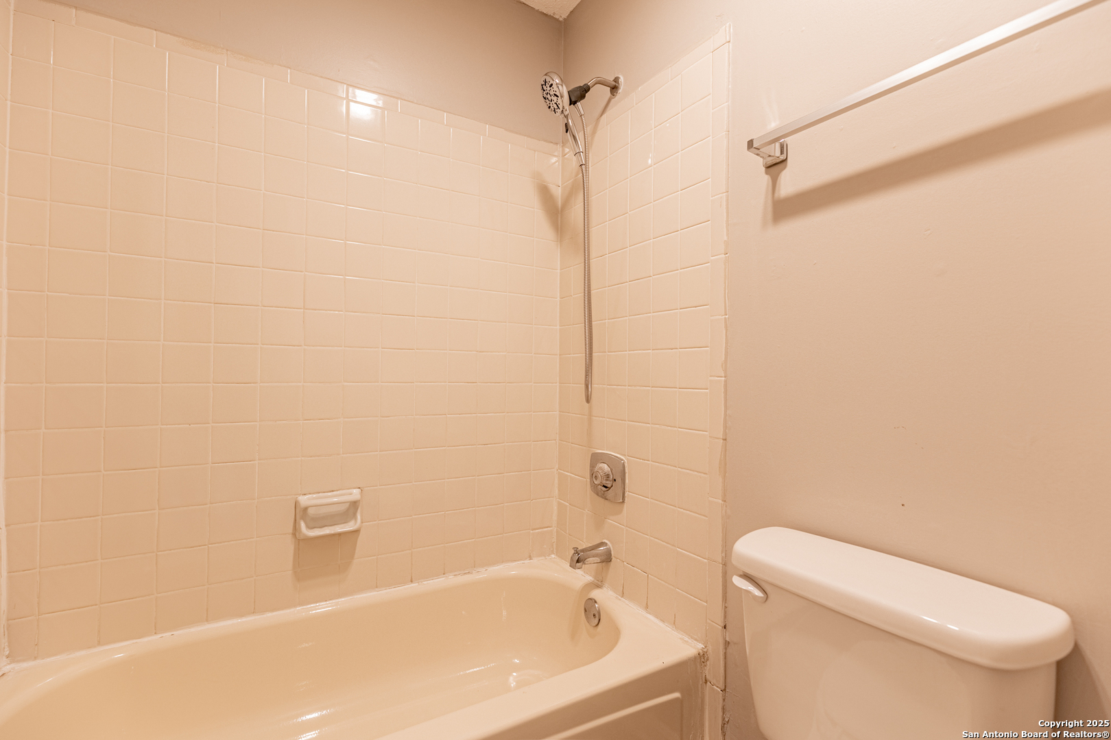 6307 WINDSOR CASTLE, #1, San Antonio, TX 78218
