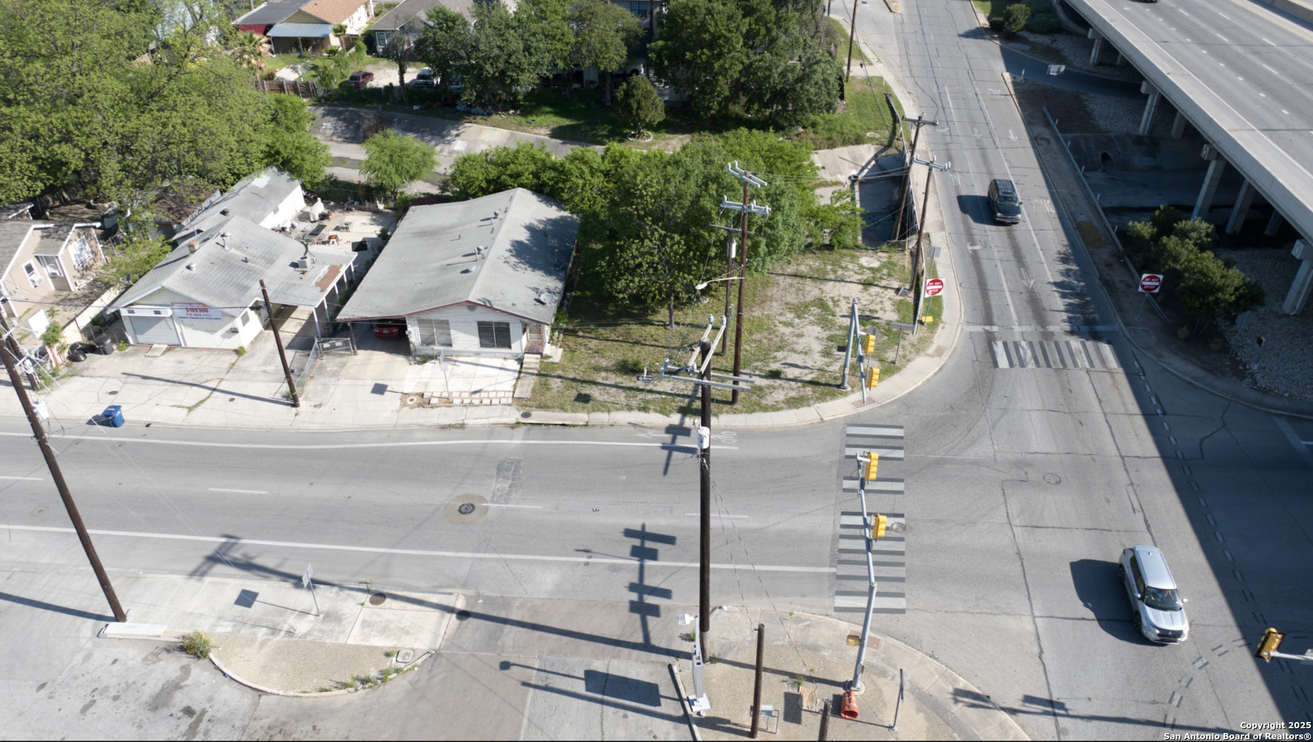 Positioned at a high-traffic intersection, the site offers excellent visibility and accessibility, making it a prime location for investors or owner-users seeking exposure and long-term value. Take advantage of this exceptional hard corner opportunity located at 607 W Theo Ave, just off IH-35 South. Just a short 10 minute drive to downtown and Kelly field. Zoned C-3, this property is ideally suited for a wide range of commercial uses, including retail, office, QSR, or service-based businesses. Don't miss the chance to secure a rare corner lot in a growing commercial corridor.