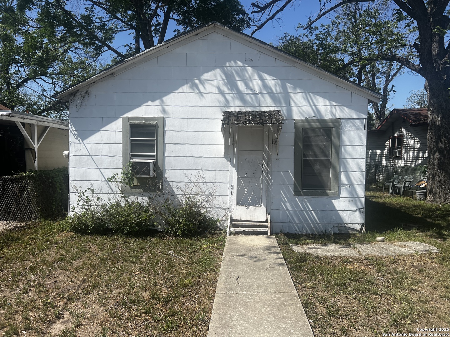 HOME SOLD AS IS- EXTENSIVE REPAIR NEEDED  LOCATED IN A HISTORICAL DISTRICT-  THIS IS A GREAT OPPORTUNITY TO INVEST IN A PROPERTY WITH MISSION CONCEPCION AND CONCEPCION PARK RIGHT ACROSS THE STREET, WITH THE OTHER MISSIONS OF SAN ANTONIO NEARBY, THE SAN ANTONIO RIVER RUNS CLOSE AS WELL AS CONFLUENCE PARK, MISSION COUNTY PARK DOWNTOWN SAN ANTONIO, BLUE STAR DISTRICT, SOUTH TOWN DISTRICT AND RIVERSIDE GOLF COURSE RIGHT DOWN THE STREET!!   COME BY AND TAKE A LOOK!!
