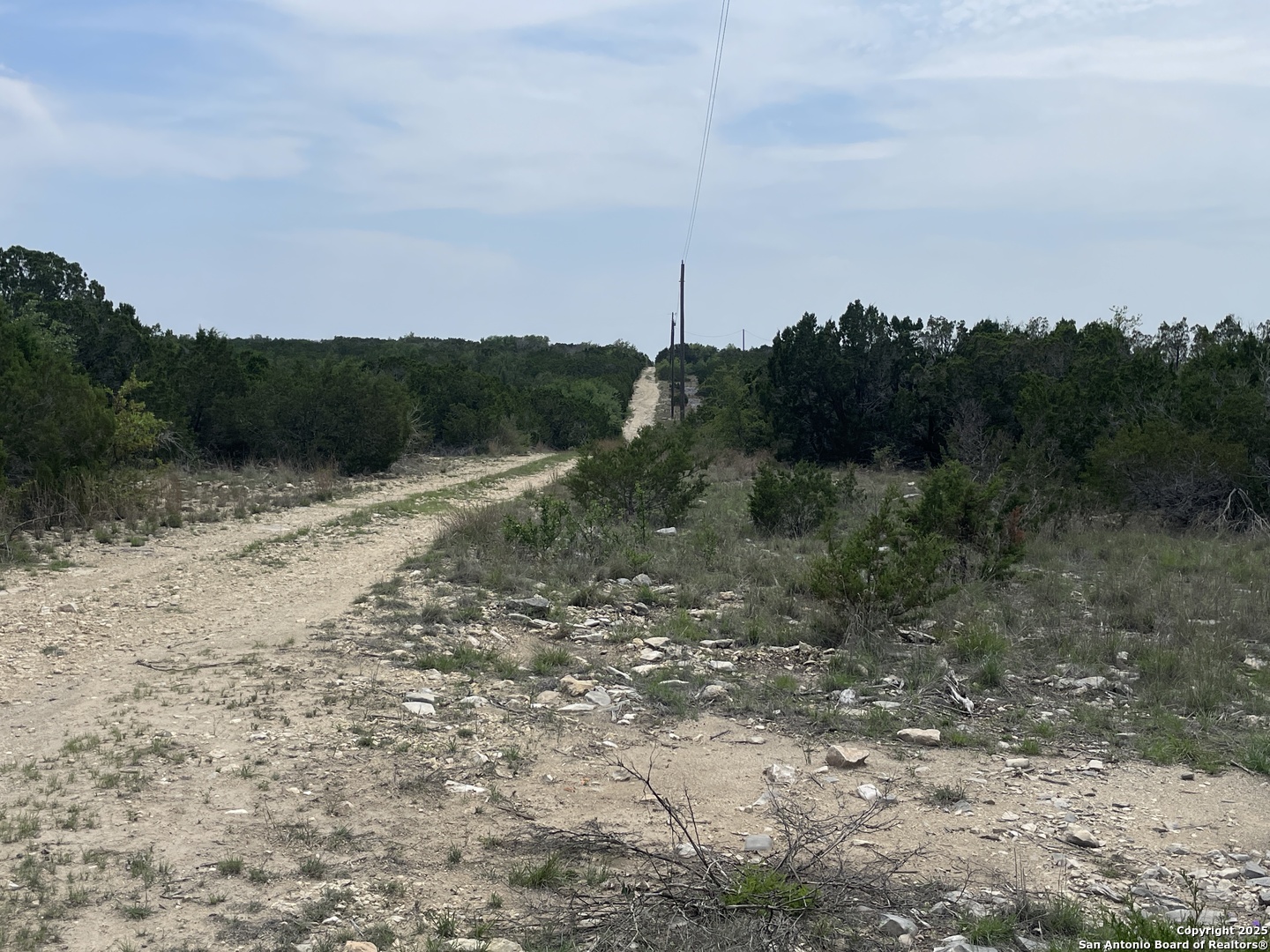 350 SD 23110, Rocksprings, TX 78880