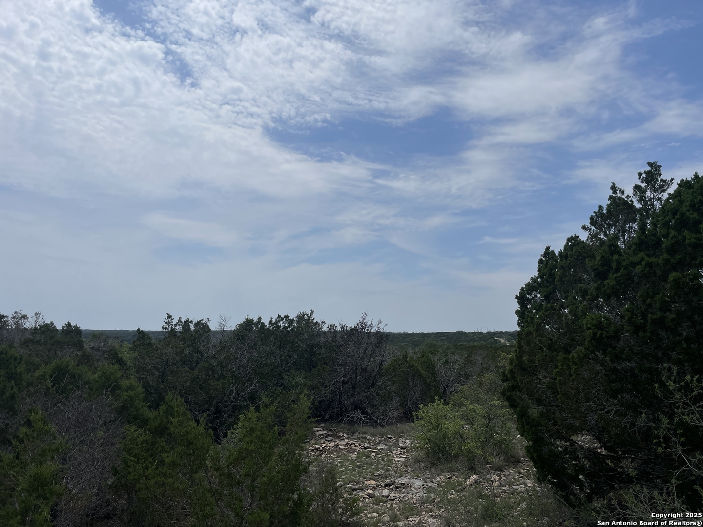 350 SD 23110, Rocksprings, TX 78880