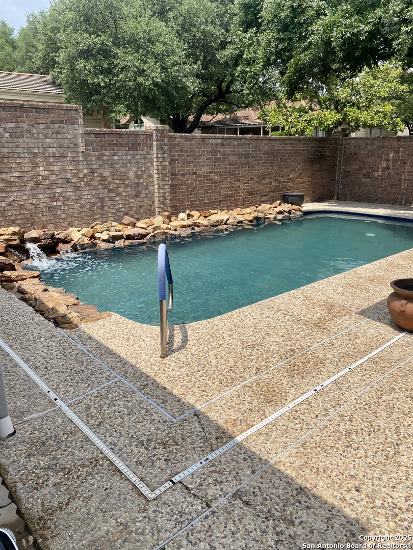 Photo of 7750 TERRA MNR, Fair Oaks Ranch, TX 78015