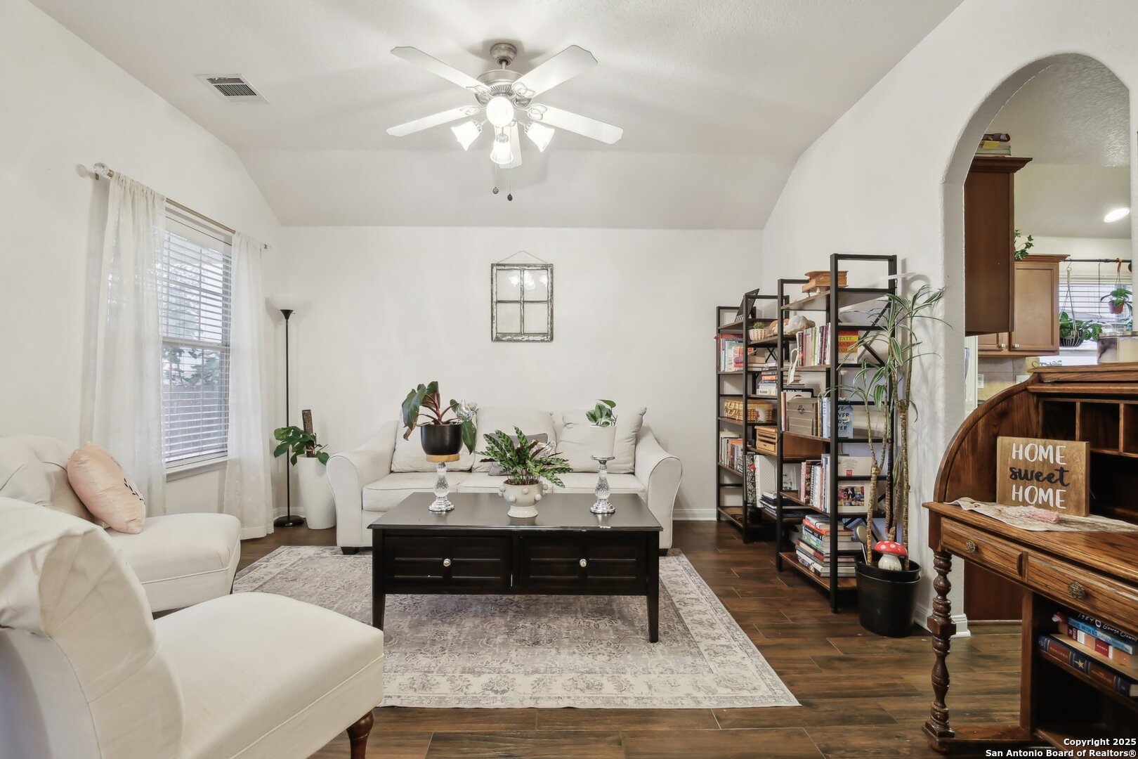 Sellers using as Living Room