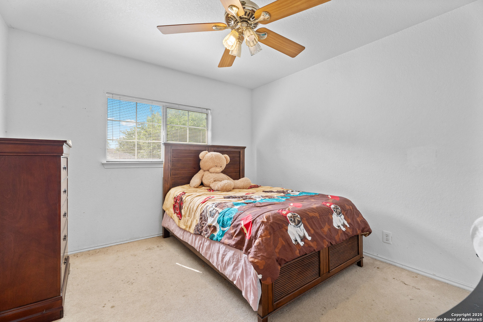 1130 STONE GDN, New Braunfels, TX 78130