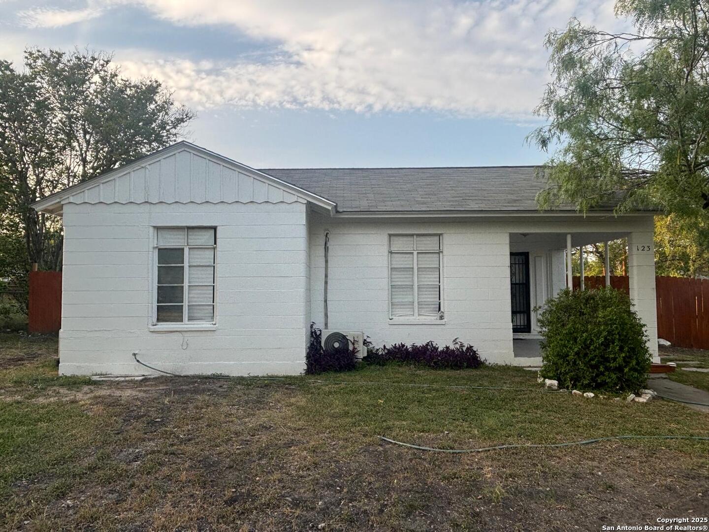 123 Kathy, San Antonio, TX 78223