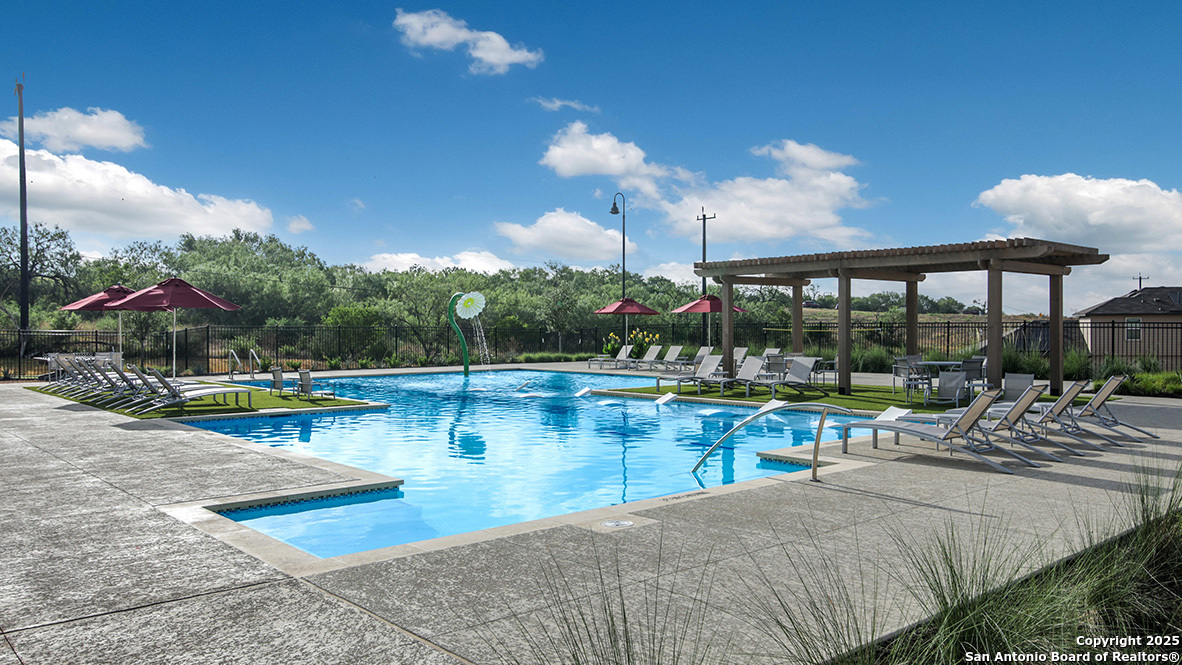 10828 Kiku, San Antonio, TX 78252