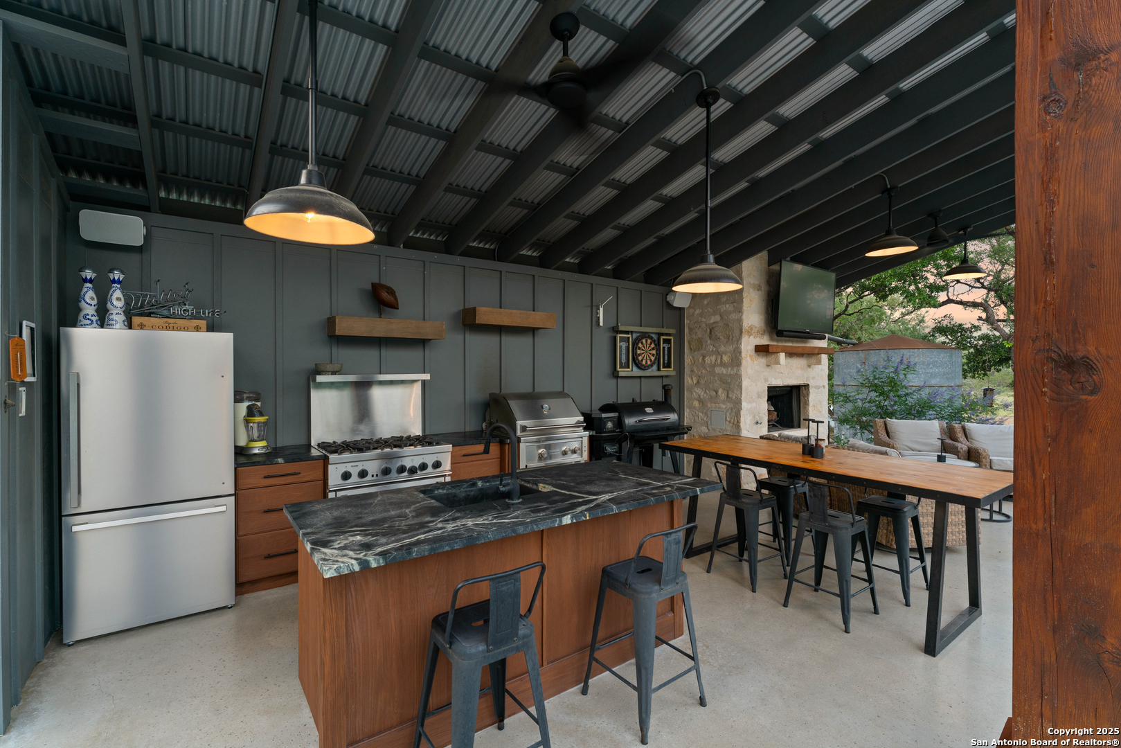 1257 ADYSON RIDGE DR, Bulverde, TX 78163