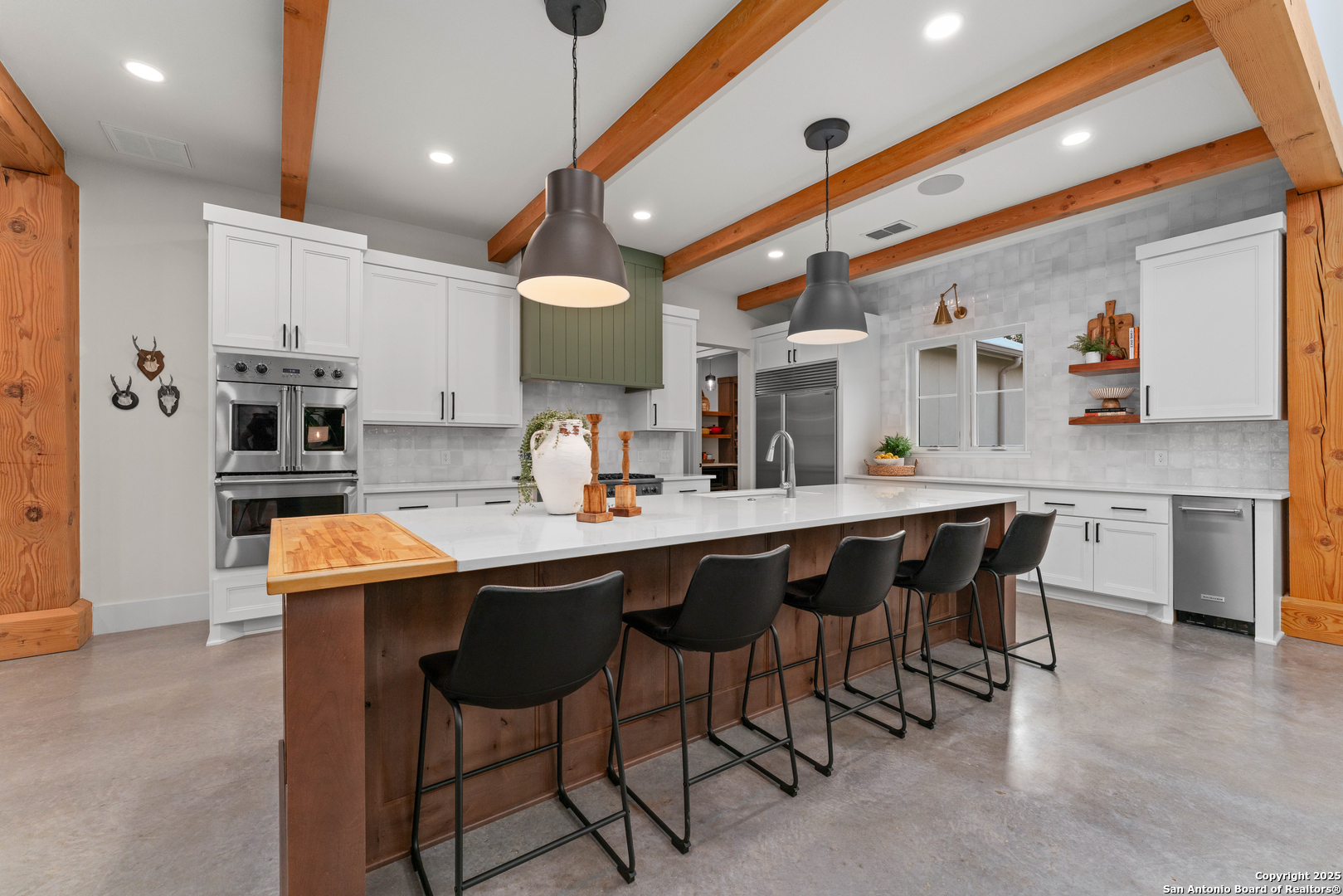 1257 ADYSON RIDGE DR, Bulverde, TX 78163