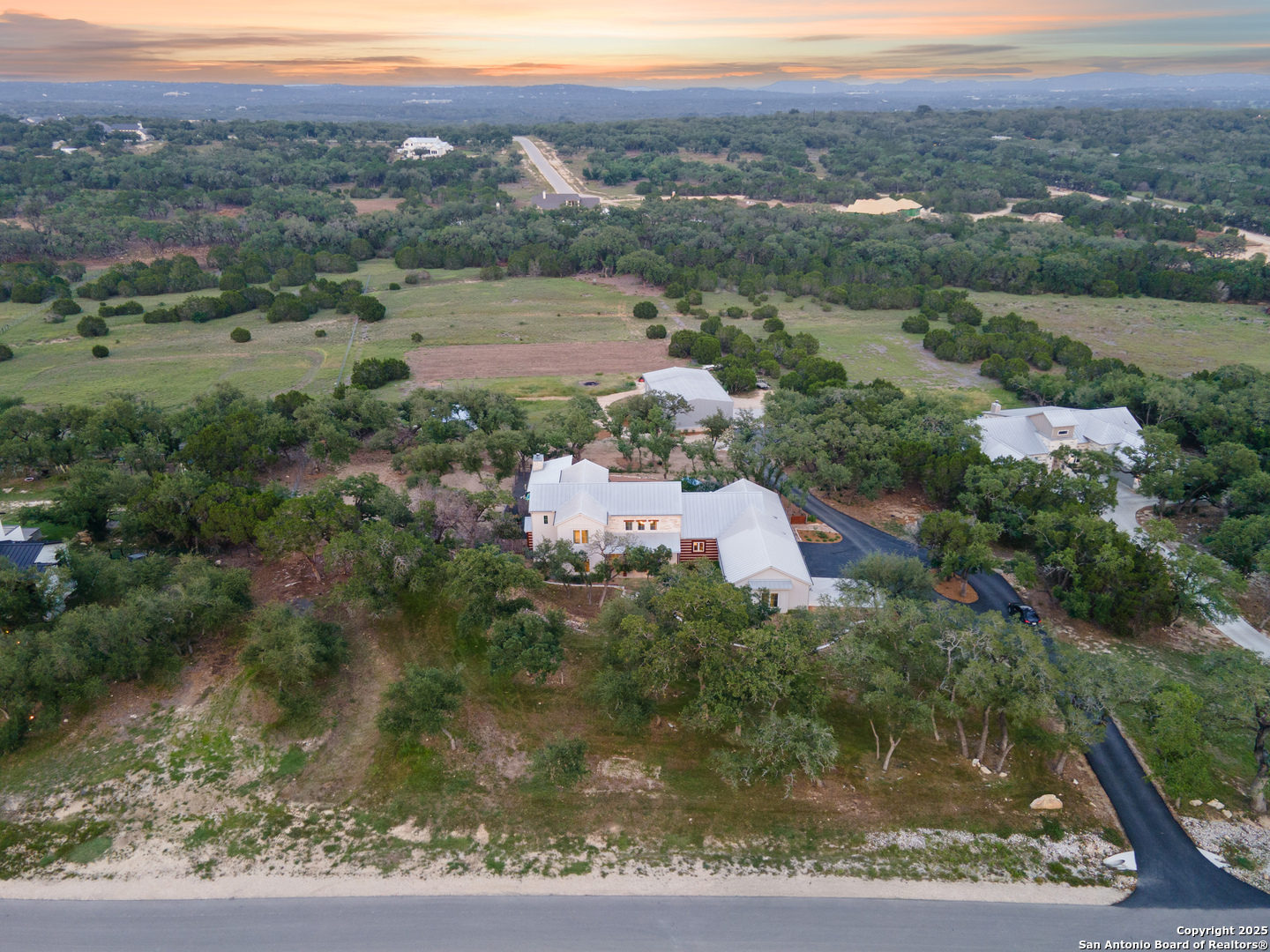1257 ADYSON RIDGE DR, Bulverde, TX 78163