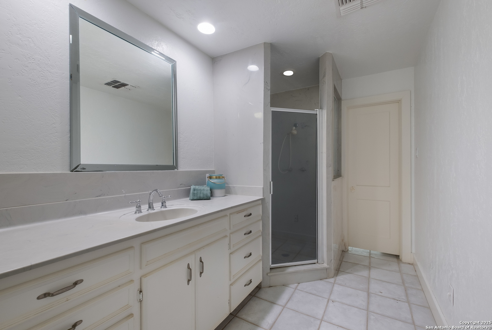 Main House Primary Bath