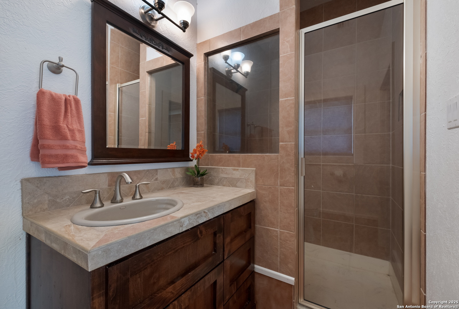 Garage Full Bathroom