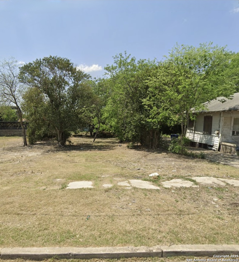 815 PIEDMONT AVE, San Antonio, TX 78210