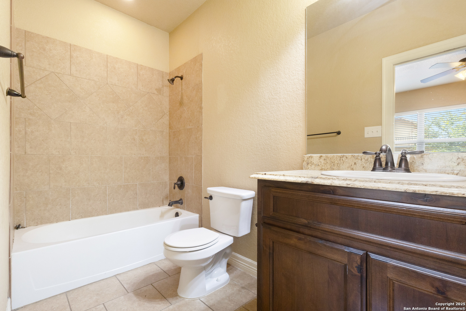 5921 Whitby 101,San Antonio, TX 78240