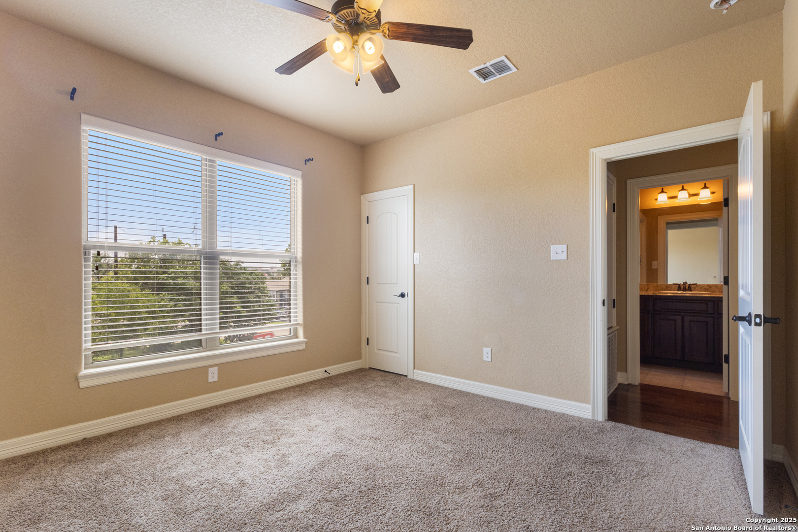 5921 Whitby 101,San Antonio, TX 78240