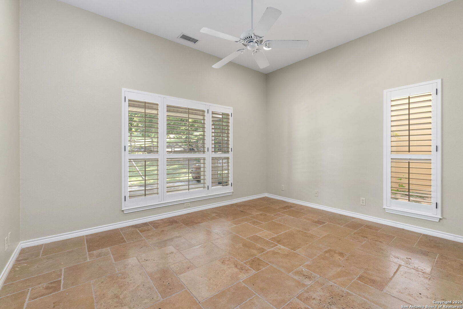 Secondary bedroom down