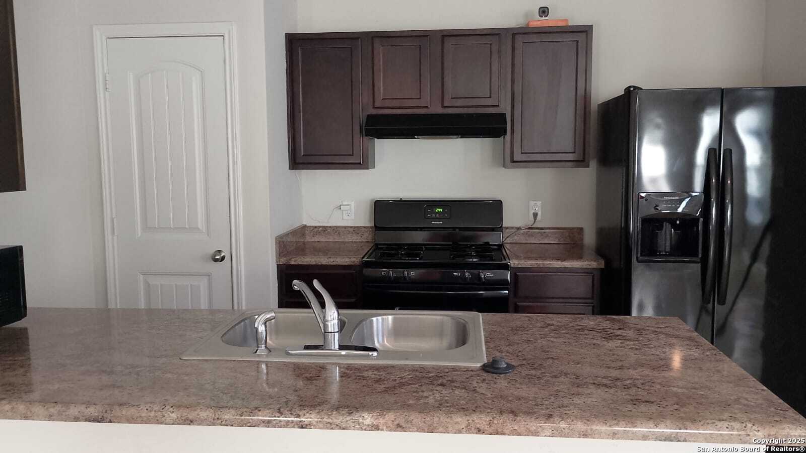 5935 KENDALL CV, San Antonio, TX 78244
