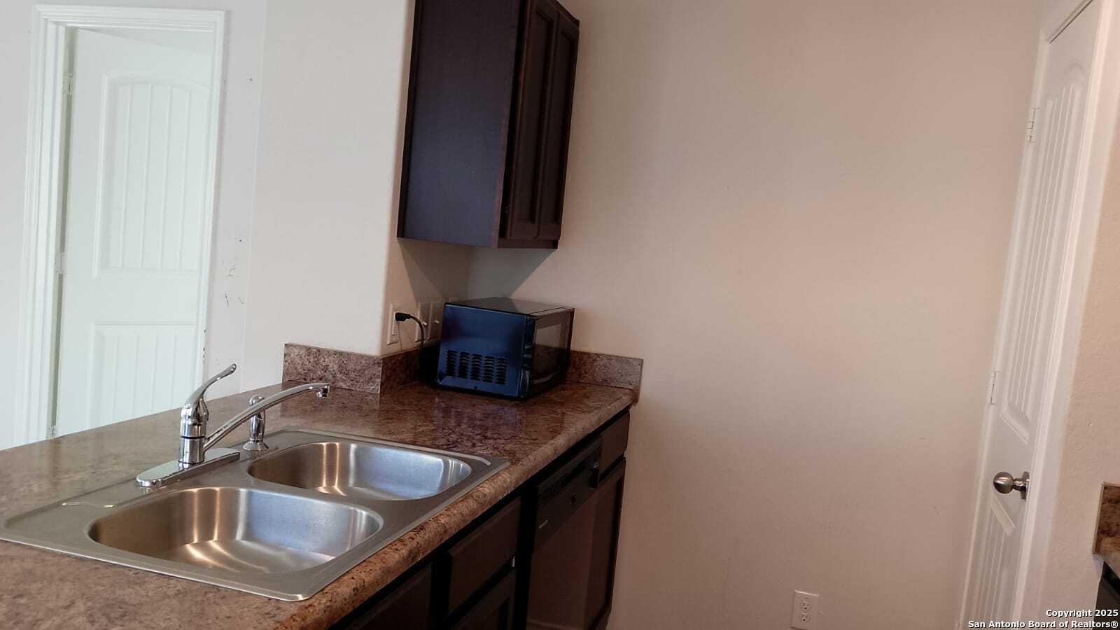 5935 KENDALL CV, San Antonio, TX 78244