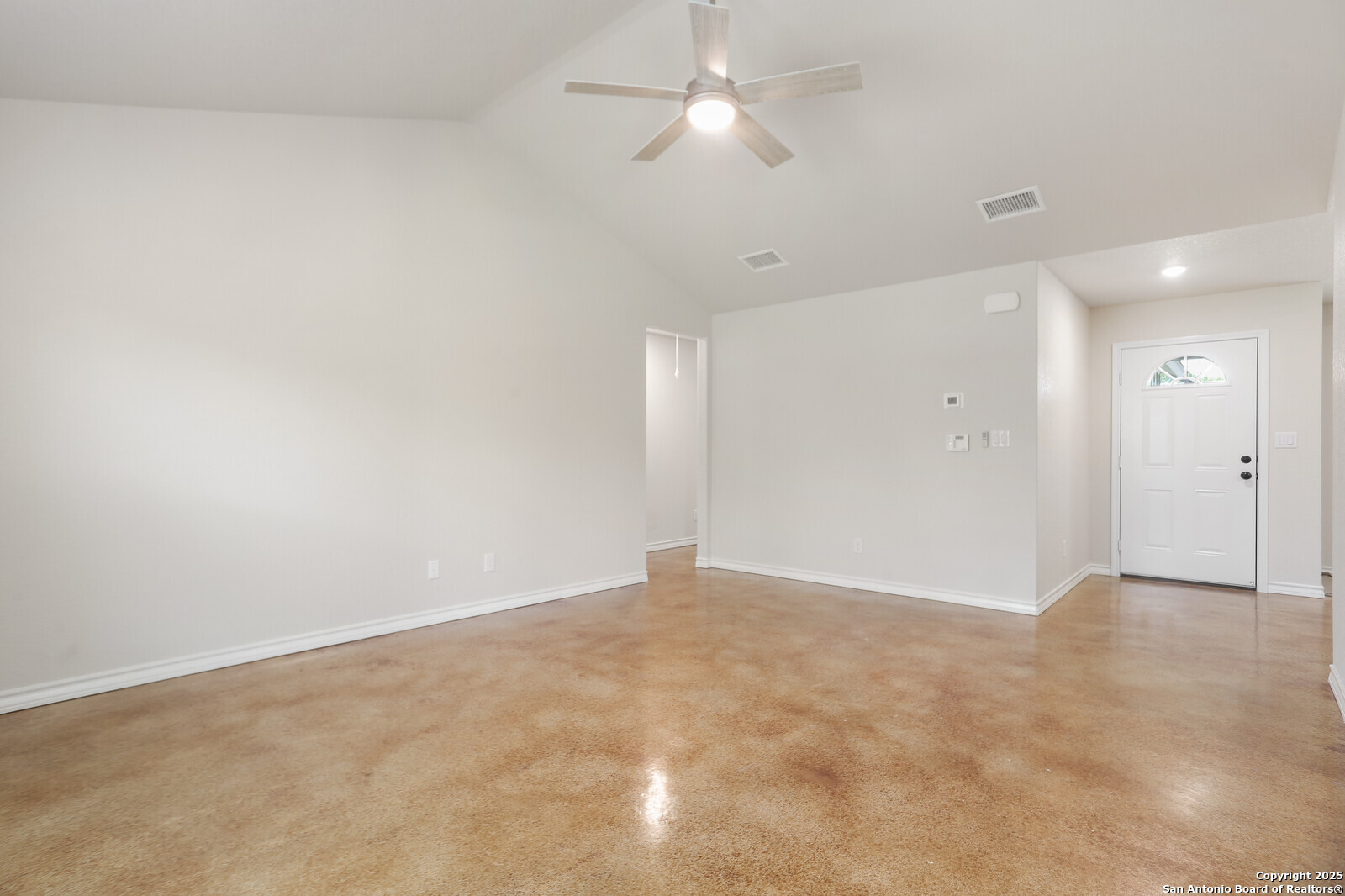 150 Hill Dr, Spring Branch, TX 78070