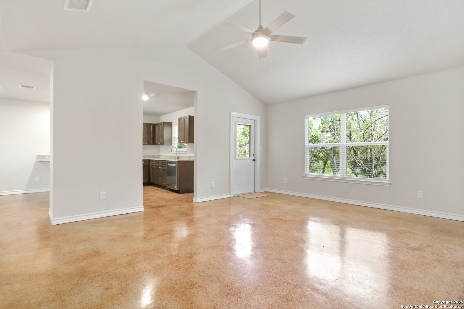 150 Hill Dr, Spring Branch, TX 78070